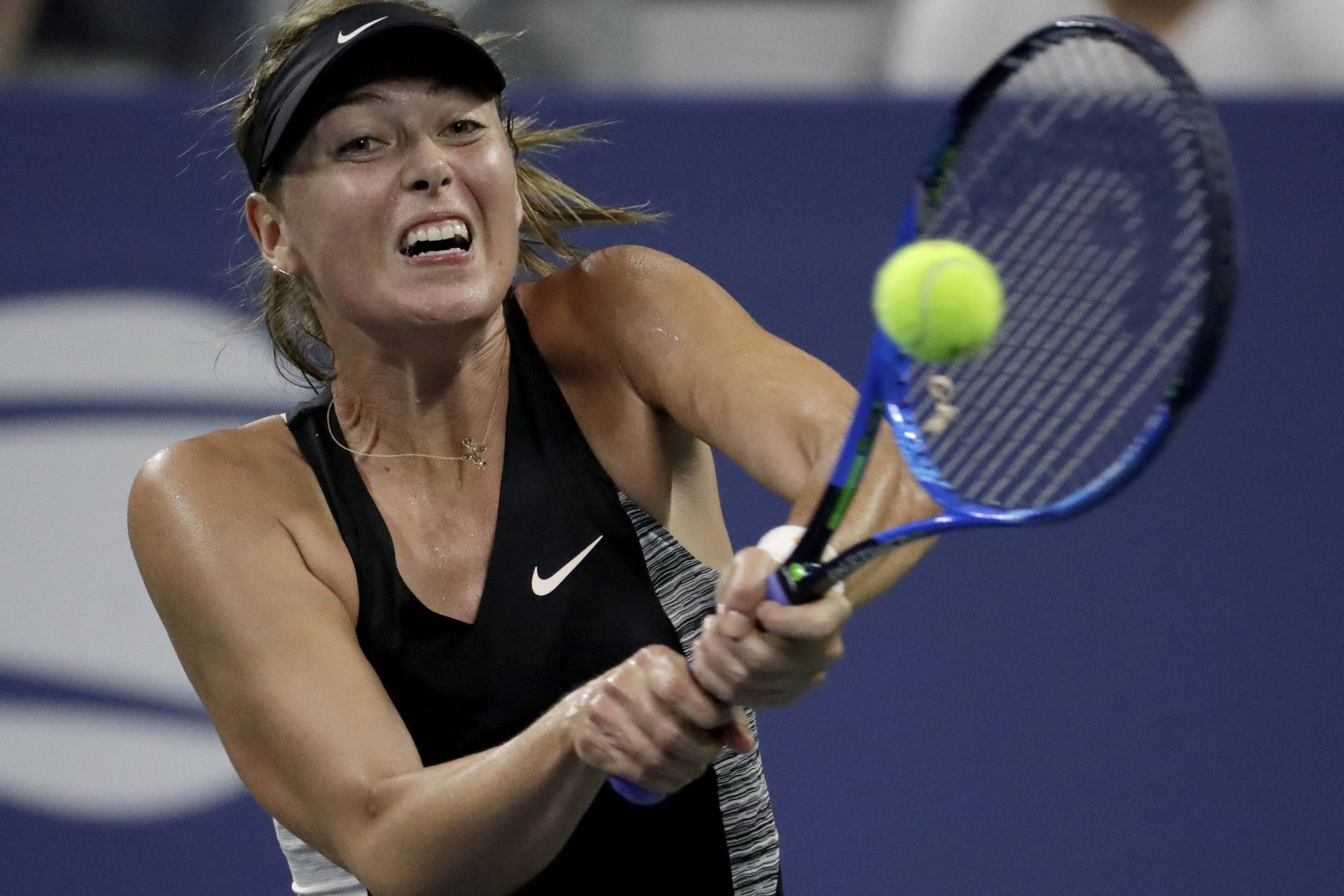 Maria Sharapova vandt med cifrene 6-2, 7-6. Foto: Julio Cortez/AP