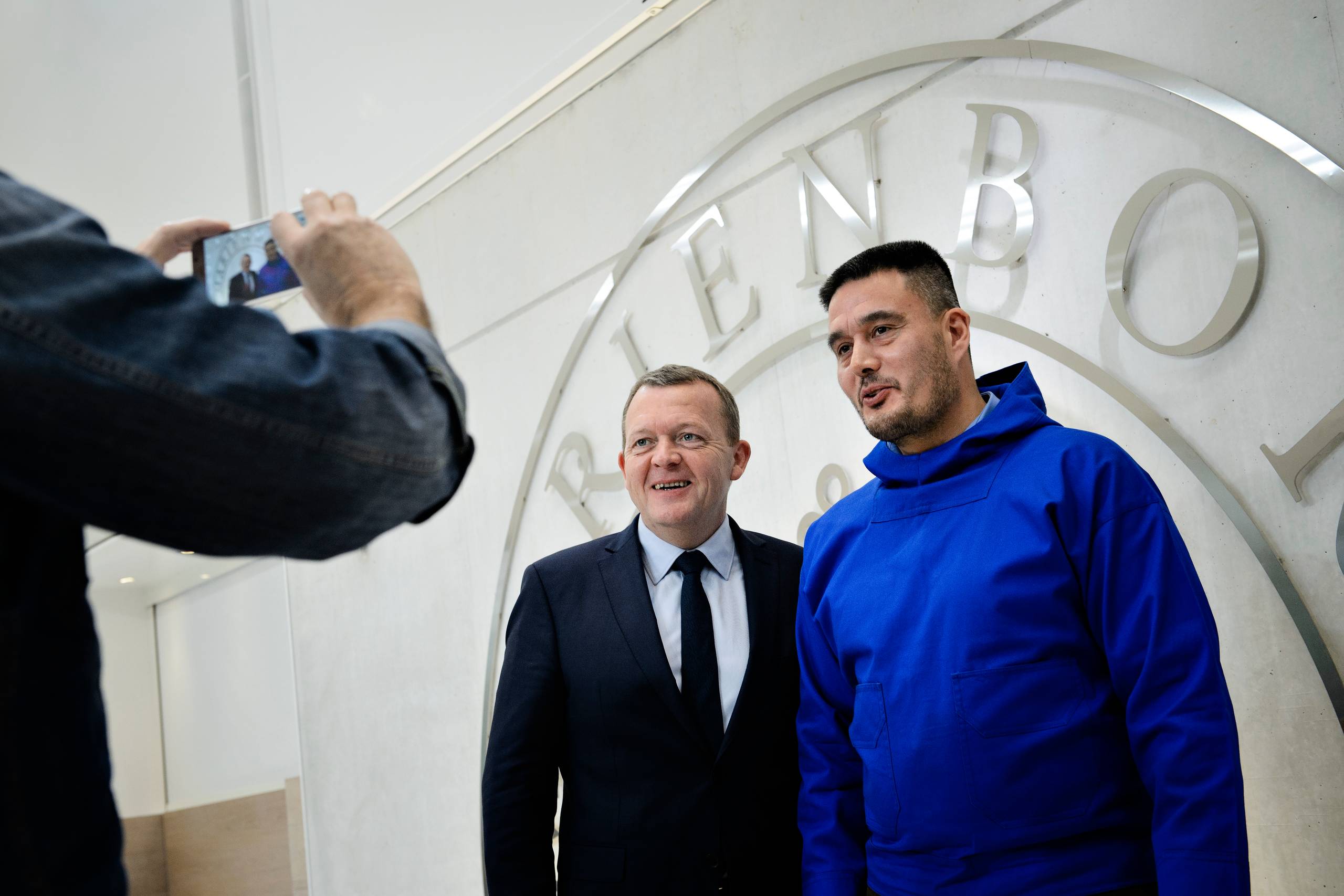 Statsminister Lars Løkke Rasmussen (V) og landsstyreformand Kim Kielsen under et rigsmøde på Marienborg i 2015. I dag mødes i de to i Nuuk for at drøfte dansk deltagelse i Grønlands lufthavnsprojekter. Arkivfoto: Philip Davali