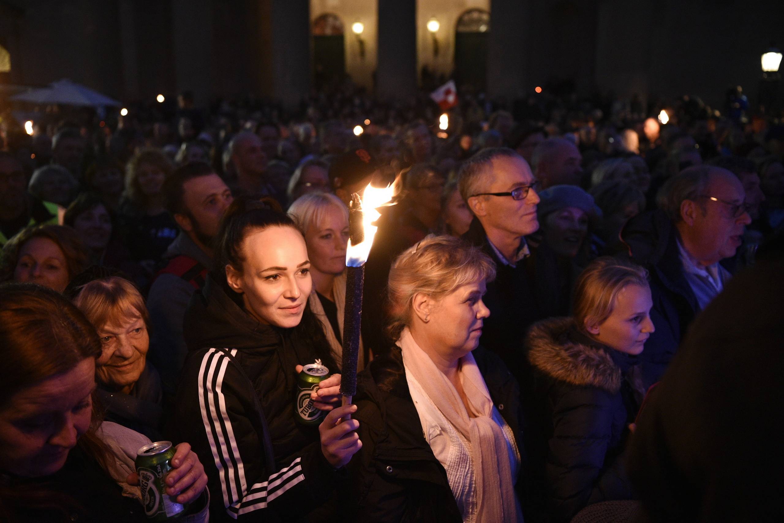 Kim Larsen-mindeoptog er nået frem til Nytorv i København. Foto: Nils Meilvang/Ritzau Scanpix