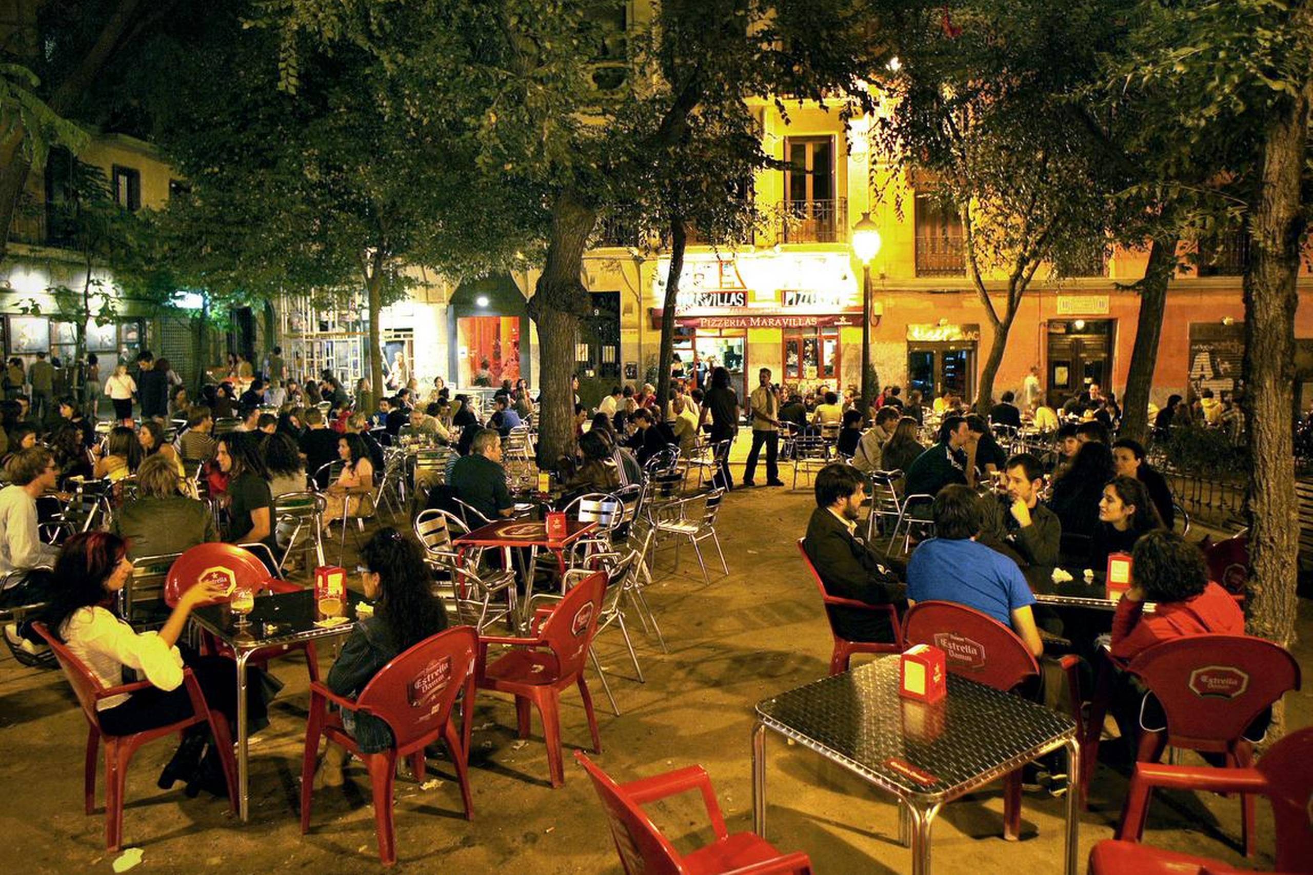 Caféliv på Plaza Dos de Mayo i Malasaña. Foto: Martin Thomas