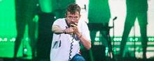 Damon Albarn optrådte på årets Roskilde Festival med tegneseriebandet Gorillaz – næste gang må han gerne vende tilbage med supergruppen The Good, The Bad & The Queen. Arkivfoto: Gregers Tycho