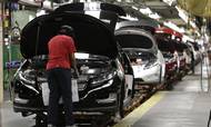 General Motors er den seneste på listen over bilmærker, der må tilbagekalde dele af den tidligere bilproduktion på grund af farlige fejl med bilernes airbags. (AP Photo/Paul Sancya, File)