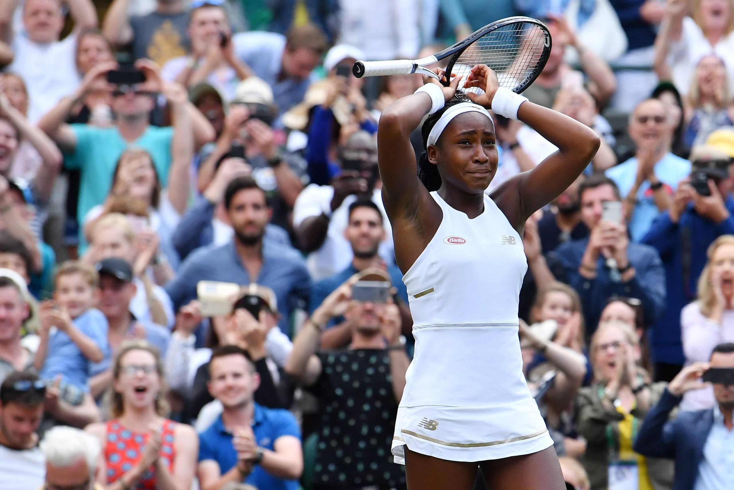 Cori Gauff står benovet tilbage efter at have besejret Venus Williams i førsterundekampen i Wimbledon. Foto: Ben Stansall/ AFP