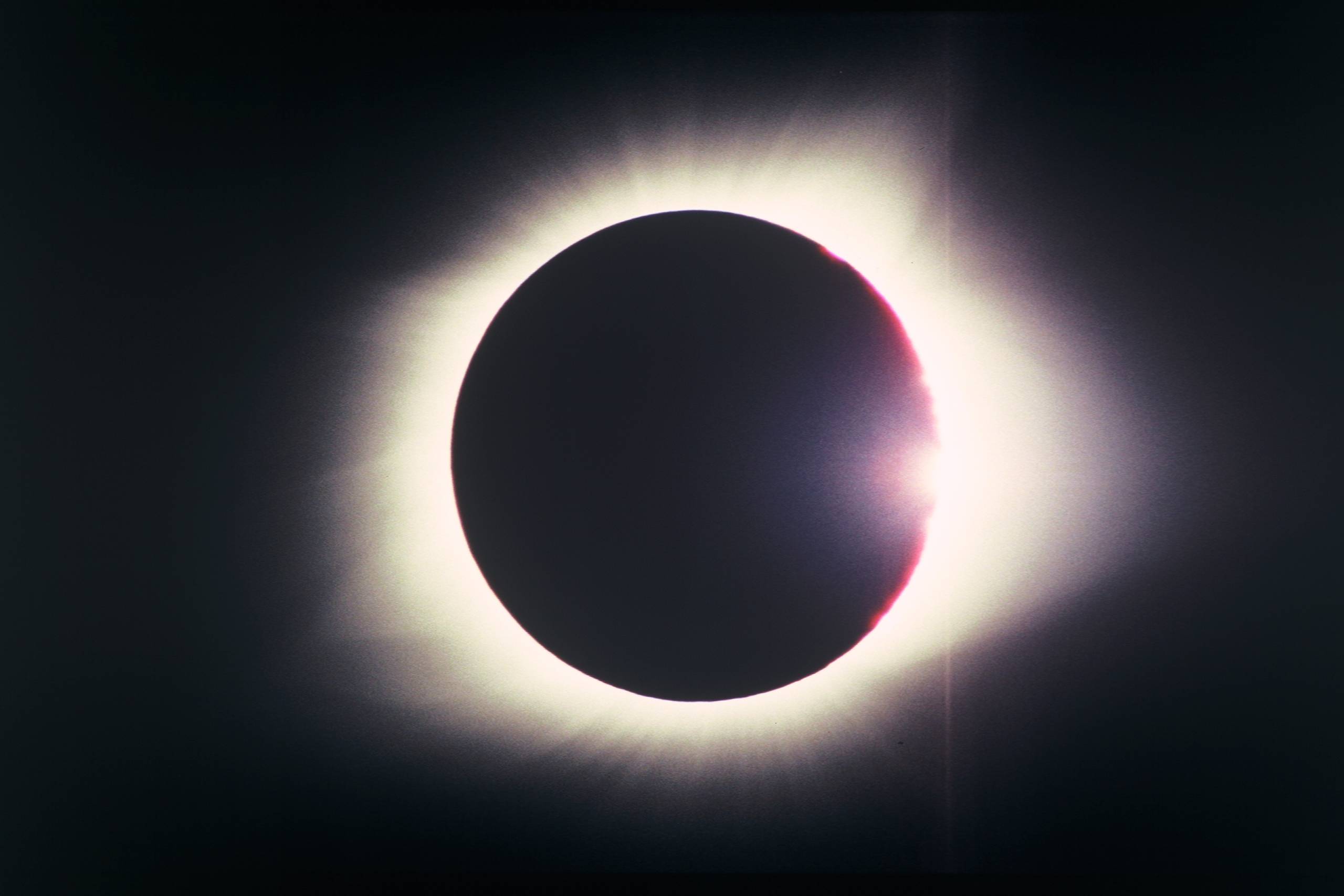 Filmen er skabt  under den totale solformørkelse i USA i 2017. © Courtesy the artist, Frith Street Gallery, London and Marian Goodman Gallery, New York and Paris