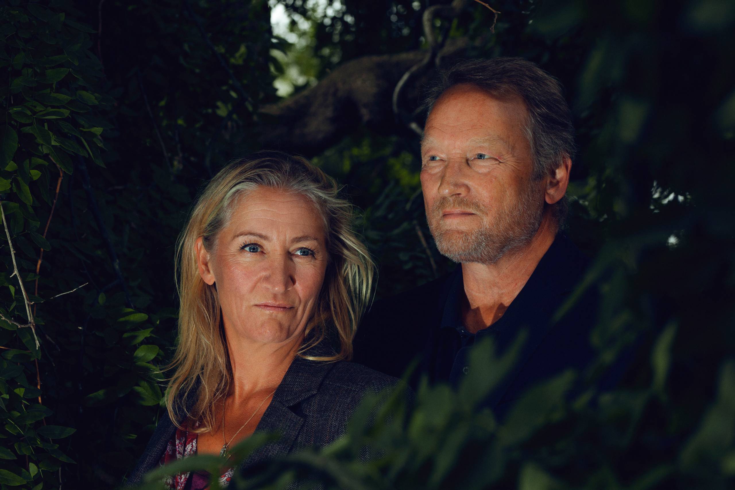 Forfatterparret Lisbeth Zornig og Mikael Lindholm. Foto: Daniel Buchwald