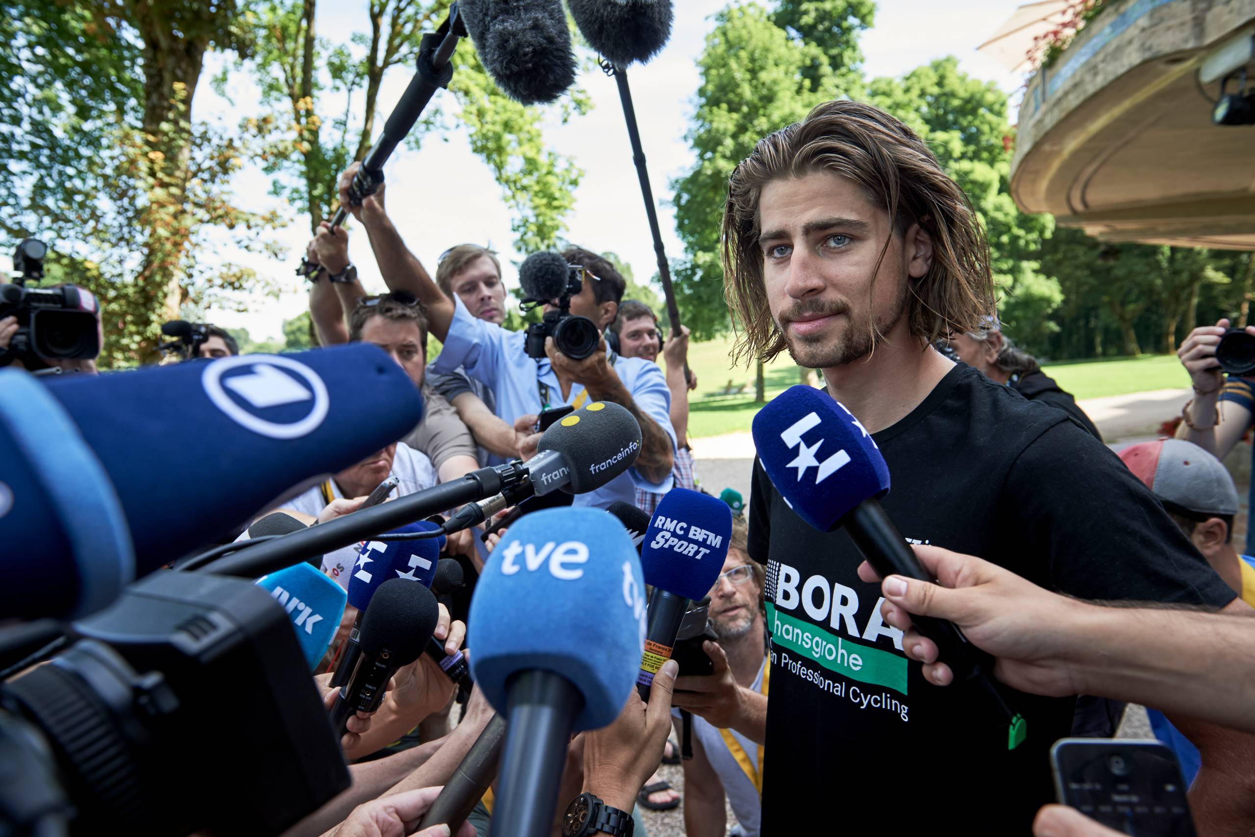 Peter Sagan protesterede og undrede sig, men endte alligevel med at blive smidt ud af Tour de France 2017. Arkivfoto: Claus Bonnerup