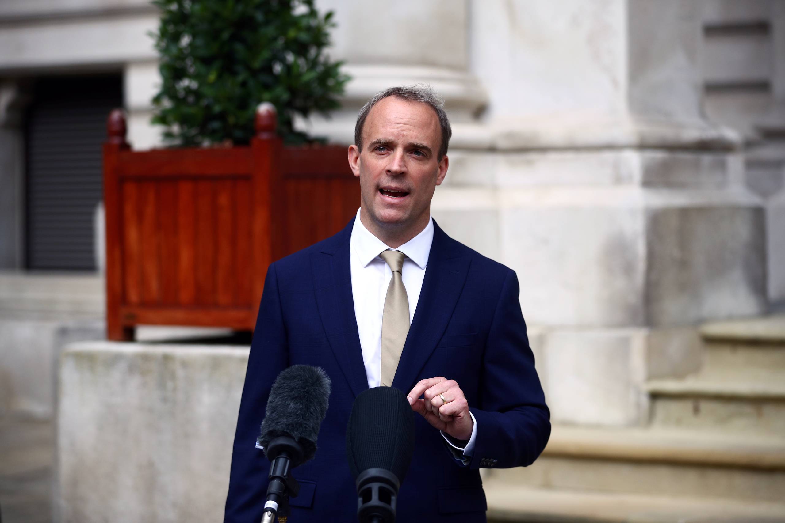     Britain's Foreign Secretary Dominic Raab makes a statement on Hong Kong's national security legislation in London, Britain, July 1, 2020. Foto: Hannah McKay/Reuters