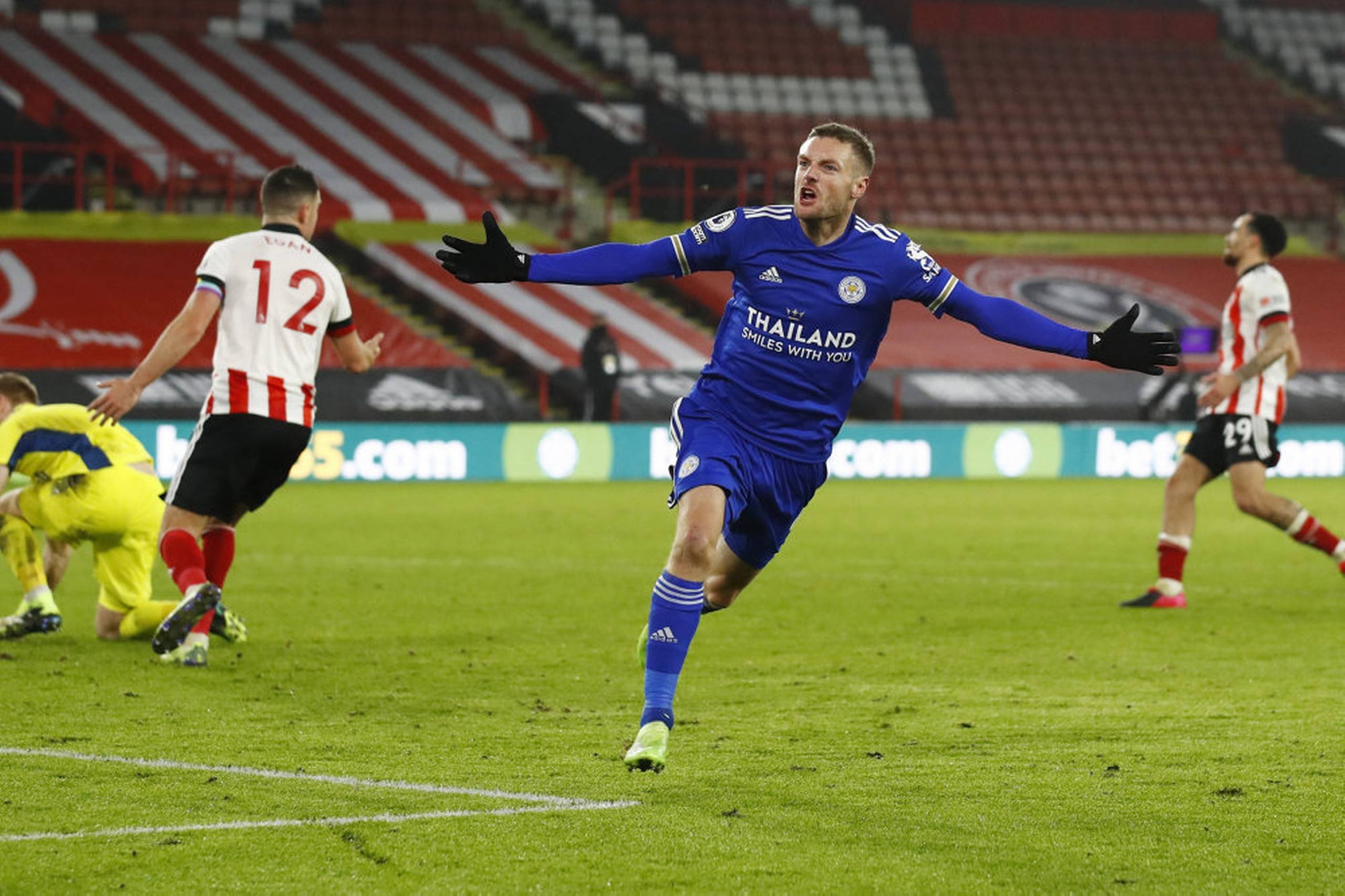 Som så mange gange før sørgede Jamie Vardy søndag for tre point til Leicester. Foto: Jason Cairnduff/Reuters
