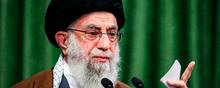 USA accepterede et sæt iranske missiler affyret mod en amerikansk base i Irak. Noget for noget, inden for rimelighedens grænser, så at sige. Snart er det Joe Biden, der skal definere dem nærmere over for Irans præstestyre og dets leder, ayatollah Ali Khamenei, skriver Jørn Mikkelsen. Foto: Khamenelir/AFP