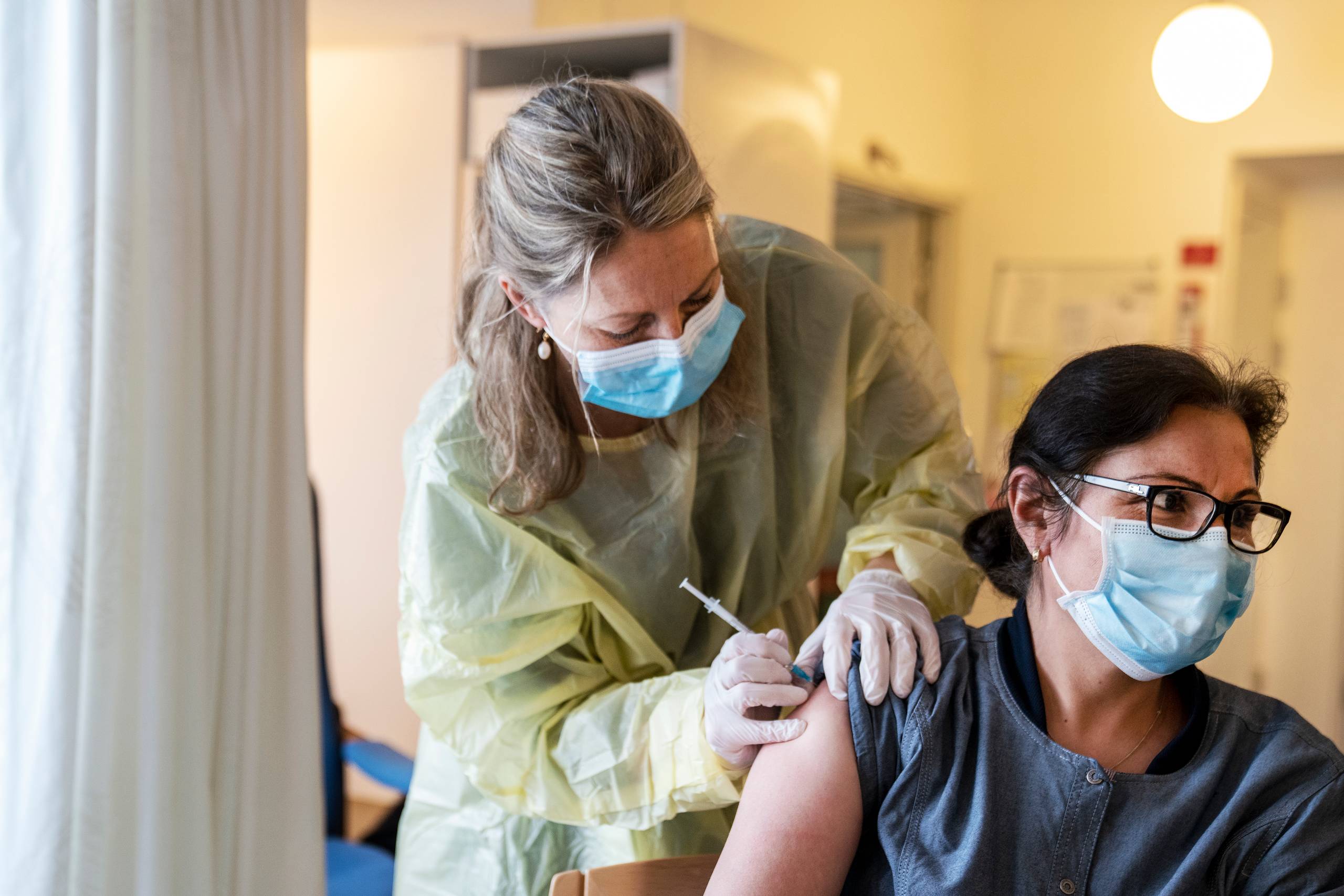 lederne af de politiske partier er indkaldt til møde om vaccinationer. Foto: Stine Bidstrup