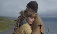 ”Skål” er kun den anden færøske film i almindelig distribution i danske biografer. Foto fra filmen