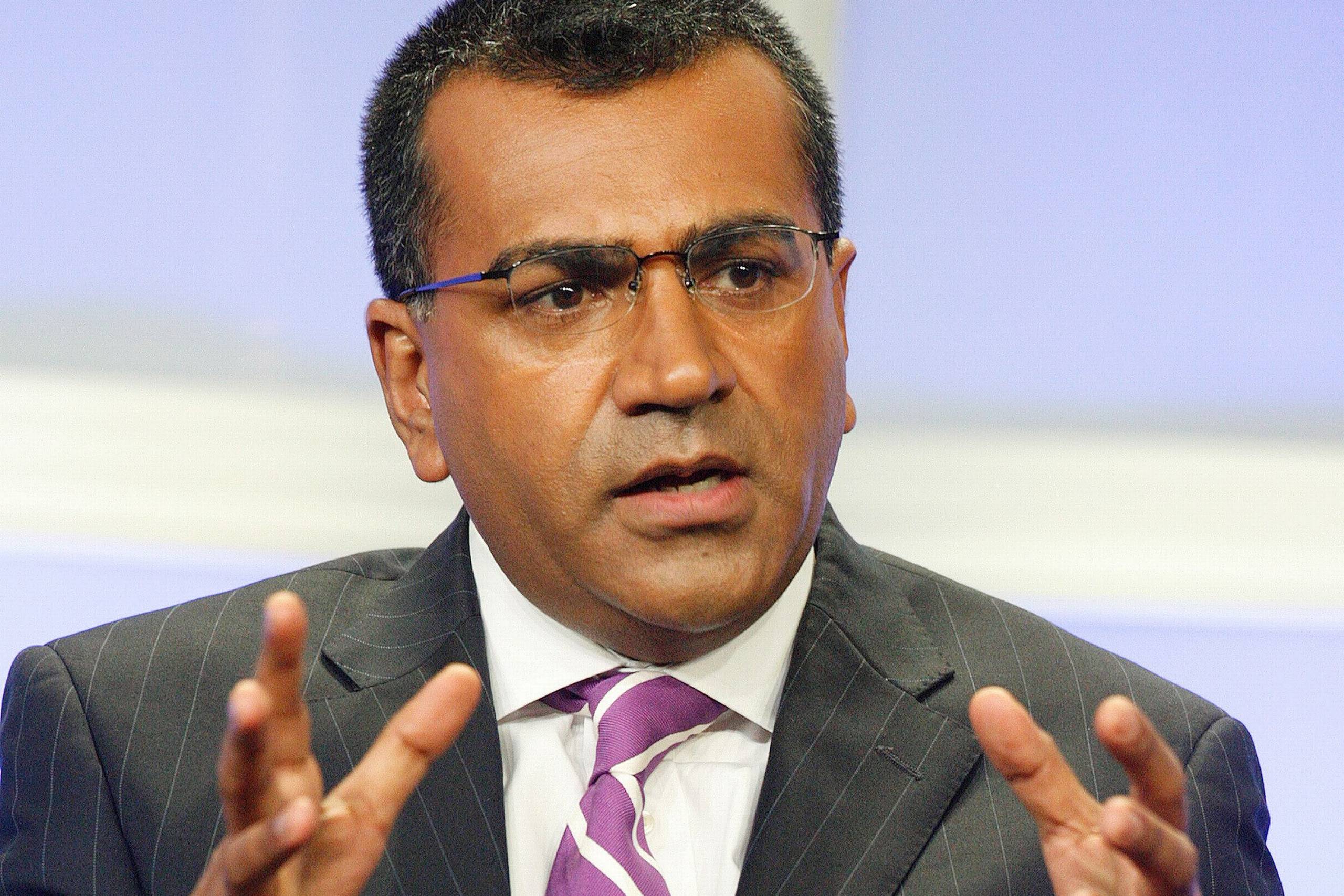 Den britiske tv-journalist Martin Bashir, der lavede det berømte interview med prinsesse Diana i 1995, der skubbede på hendes og prins Charles' skilsmisse, er havnet i et alvorligt stormvejr, fordi det er kommet frem, at han opnåede sit scoop med halvkriminelle midler. Arkivfoto: Fred Prouser/Reuters