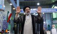 Ebrahim Raisi, der her ses afgive sin stemme, har vundet det iranske præsidentvalg. Sejren til den ultrakonservative hardliner betyder, at konservative nu kontrollerer både parlamentet, retsvæsenet, regeringen og militæret. Foto: Majid Asgaripour/Reuters