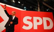 - Stort tillykke til SPD og Olaf Scholz med et flot valgresultat, skriver Mette Frederiksen på Facebook. Foto: Odd Andersen/Ritzau Scanpix