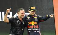 Christian Horner og Max Verstappen fejrer verdensmesterskabet. Det femte for Red Bull siden teamets indtræden i 2005. Foto: Ahmed Jadallah/Reuters