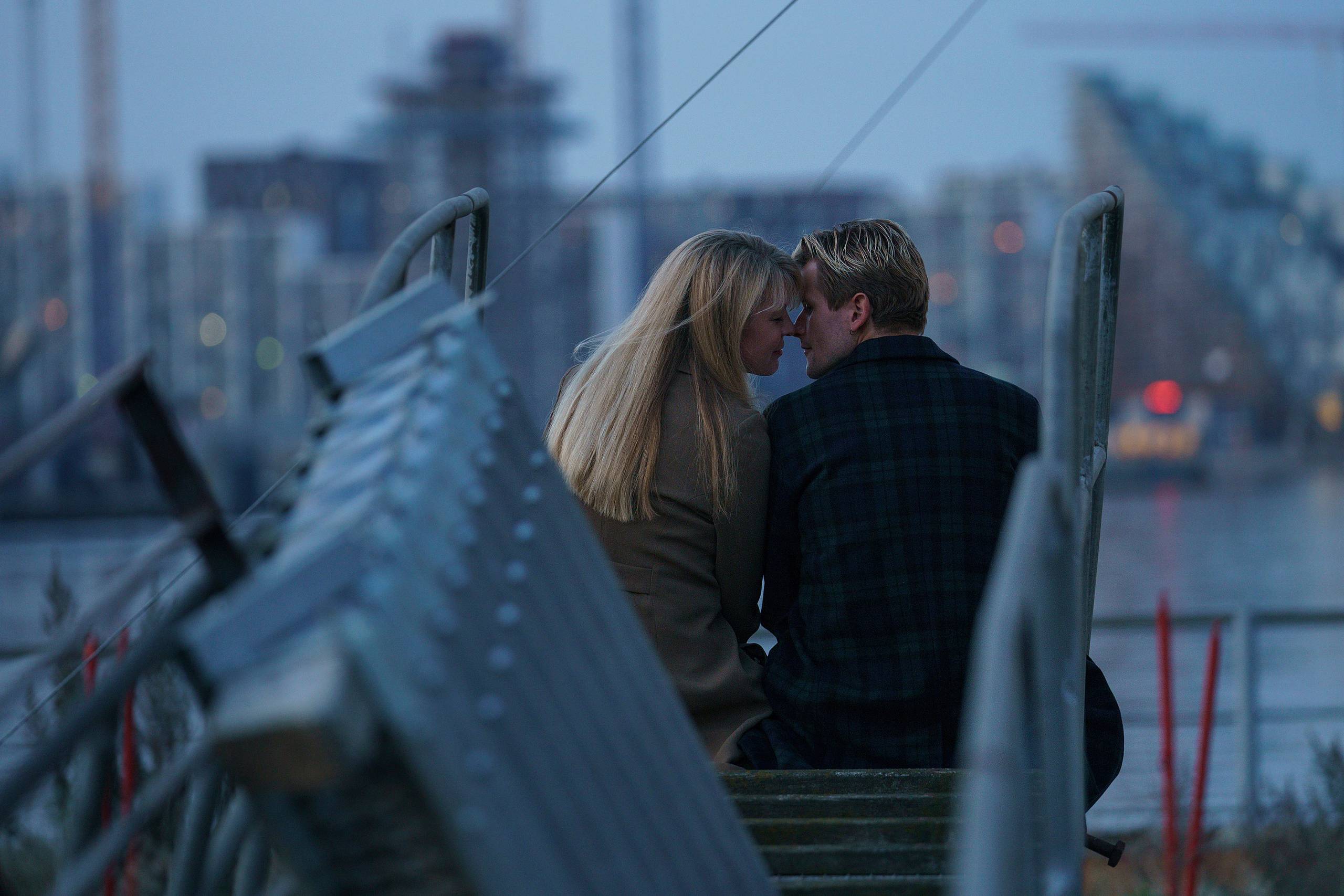 Lars Kaalunds spillefilmsdebut ”Tag min hånd” (2022) med Mille Dinesen, Ulrich Thomsen, Mia Lyhne og Troels Kortegaard Ullerup i de bærende roller er optaget i Aarhus. Filmen får biografpremiere den 27. januar. Foto: Martin Dam Kristensen  