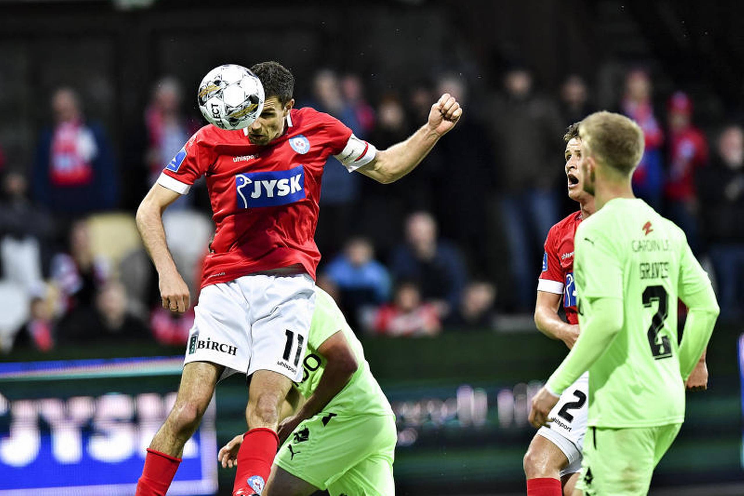 Nicklas Helenius ved målet til 1-0 i superligakampen i Playoff-spillet mellem Silkeborg IF og Randers FC. Foto: Ernst van Norde/Ritzau Scanpix.