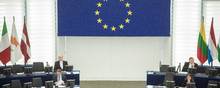 Ønsker man mere EU, og at Danmarks soldater bliver sendt ud med 12 stjerner på skulderen, skal man stemme ja den 1. juni. Men ønsker man derimod at beholde status quo, og at vores soldater udsendes via Nato og FN, skal man stemme nej, skriver Morten Messerschmidt. Arkivfoto: Jens Hartmann