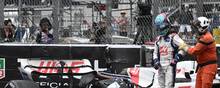 Mick Schumacher smadrede sin bil i Monaco, og tyskeren har endnu til gode at score point. Dette er et af Haas’ problemer, hvor teamet er blevet overhalet af konkurrerende hold i VM-stillingen. Foto: Loic Venance/AFP