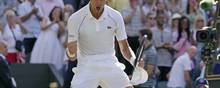 Novak Djokovic havde tidligere et anstrengt forhold til søndagens modstander i Wimbledon-finalen, Nick Kyrgios, men sådan er det ikke længere, siger den serbiske tennisstjerne. - Foto: Alastair Grant/Ritzau Scanpix