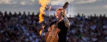 Ed Sheeran fik sat ild i publikum – og anmelderne – med sin koncert i Øresundsparken på Amager. Foto: Finn Frandsen/Ritzau Scanpix 