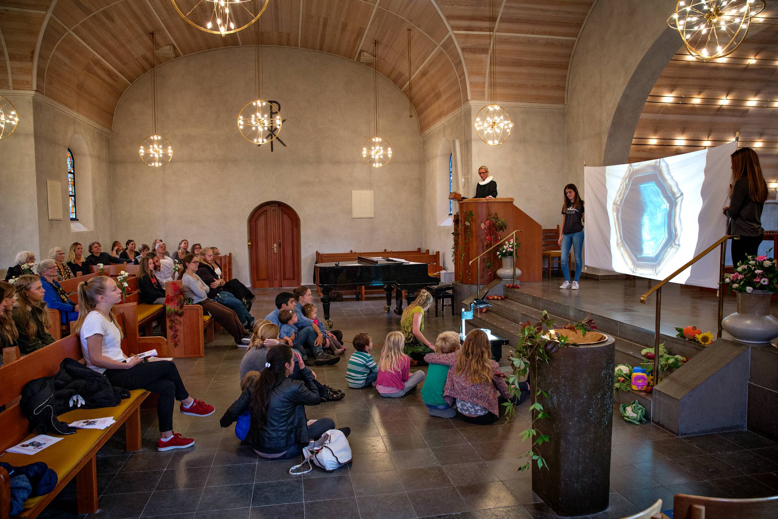 Dispensationen fra 1978 går imod rummeligheden og i virkeligheden også alle de friheder, folkekirken definitorisk rummer: kaldelsesfrihed, forkyndelsesfrihed, sognebåndsløsning og dannelse af valg- og frimenigheder, mener Else Marie Wiberg Pedersen. Arkivfoto: Jacob Ehrbahn