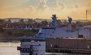 Fregatten Absalon er sendt til Bornholm for at overvåge området omkring gaslækkene på Nord Stream 1 og 2
Foto: Hannibal Hanschkeepa