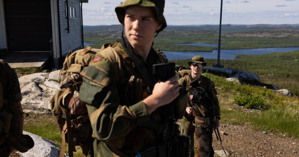 Norsk politi anholder endnu en russer med drone ved lufthavn - Jyllands ...