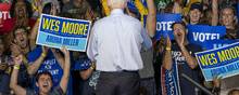 USA's præsident Joe Biden til et valgmøde i november i delstaten Maryland. Nu spekuleres der i, hvad resultatet af midtvejsvalget betyder for hans fremtidige muligheder som præsident. Foto: Nathan Howard/AFP
