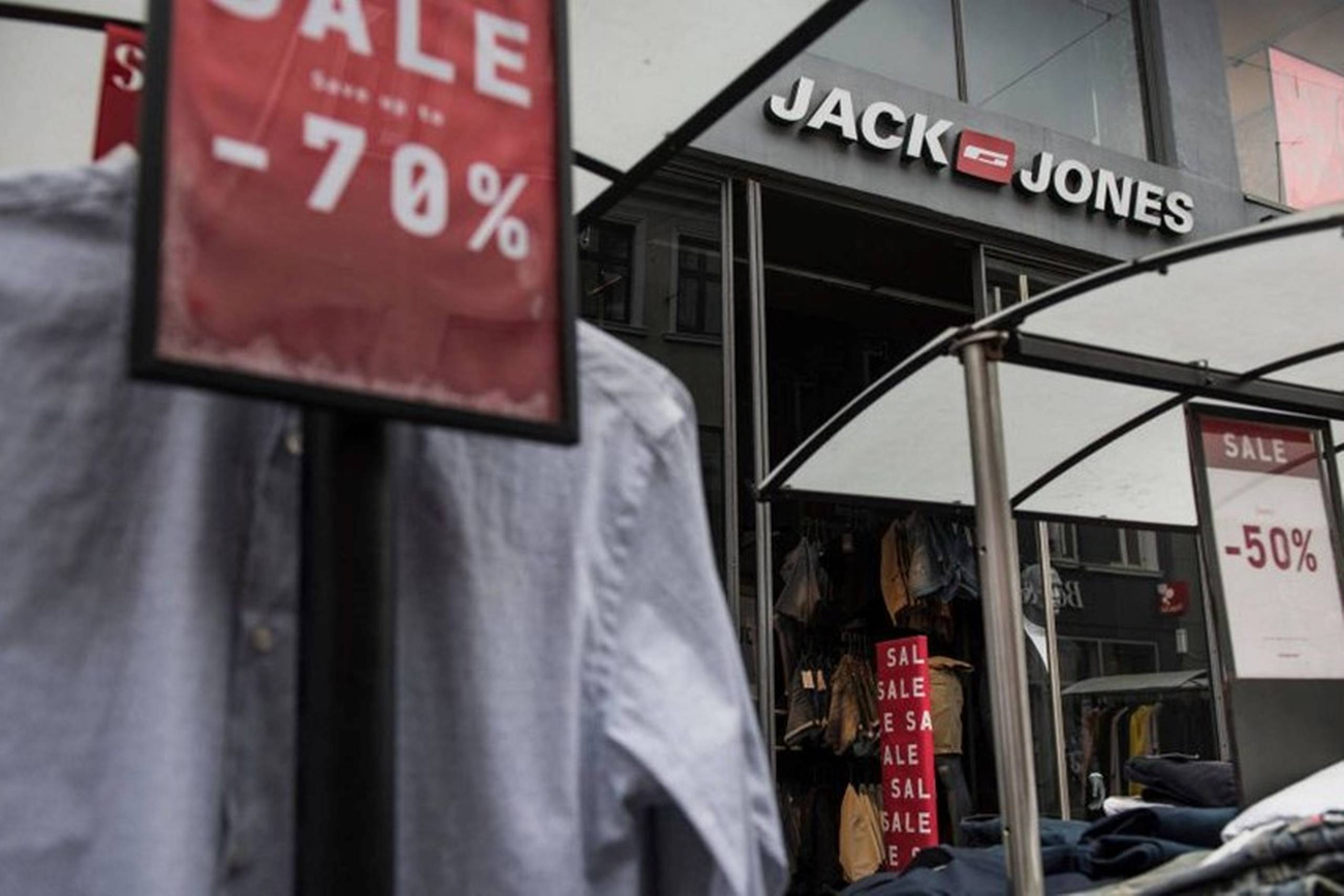 Bestsellers tøjmærke Jack & Jones er nævnt i ny rapport, der peger på hvad forskerne kalder "uretfærdig adfærd" over for leverandører i Bangladesh under corona. Foto: Joachim Ladefoged