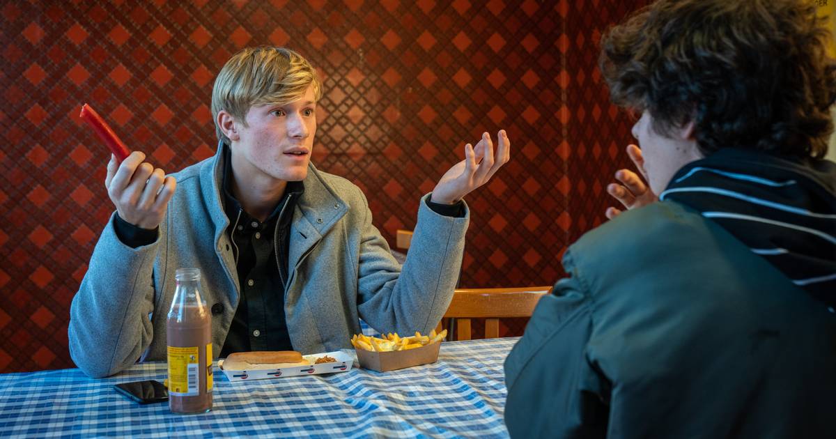 Ny dansk ungdomsfilm svinger fra pinlig til pirrende