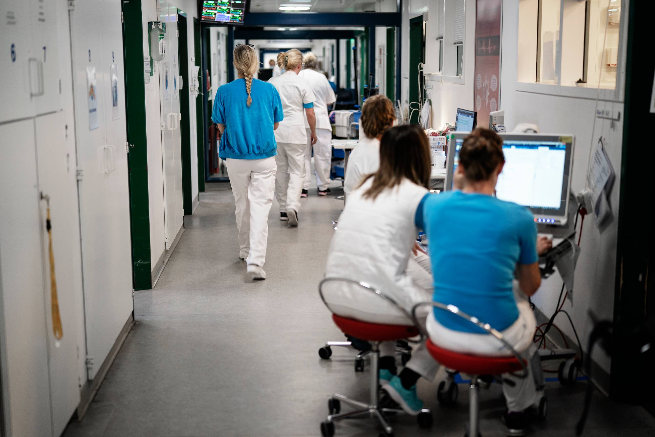 For at undgå nedskæringer, fyringer og eventuel personaleflugt fra de danske sygehus bør regeringen, der jo har flertal, fremrykke en del af sin bevilling på 5 mia. kr., mener Susanne Wammen. Arkivfoto: Emil Agerskov