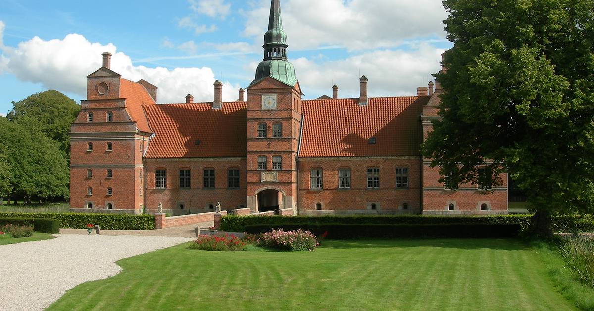Rosenholm Slot indgår partnerskab med Martin Ib - Din Avis