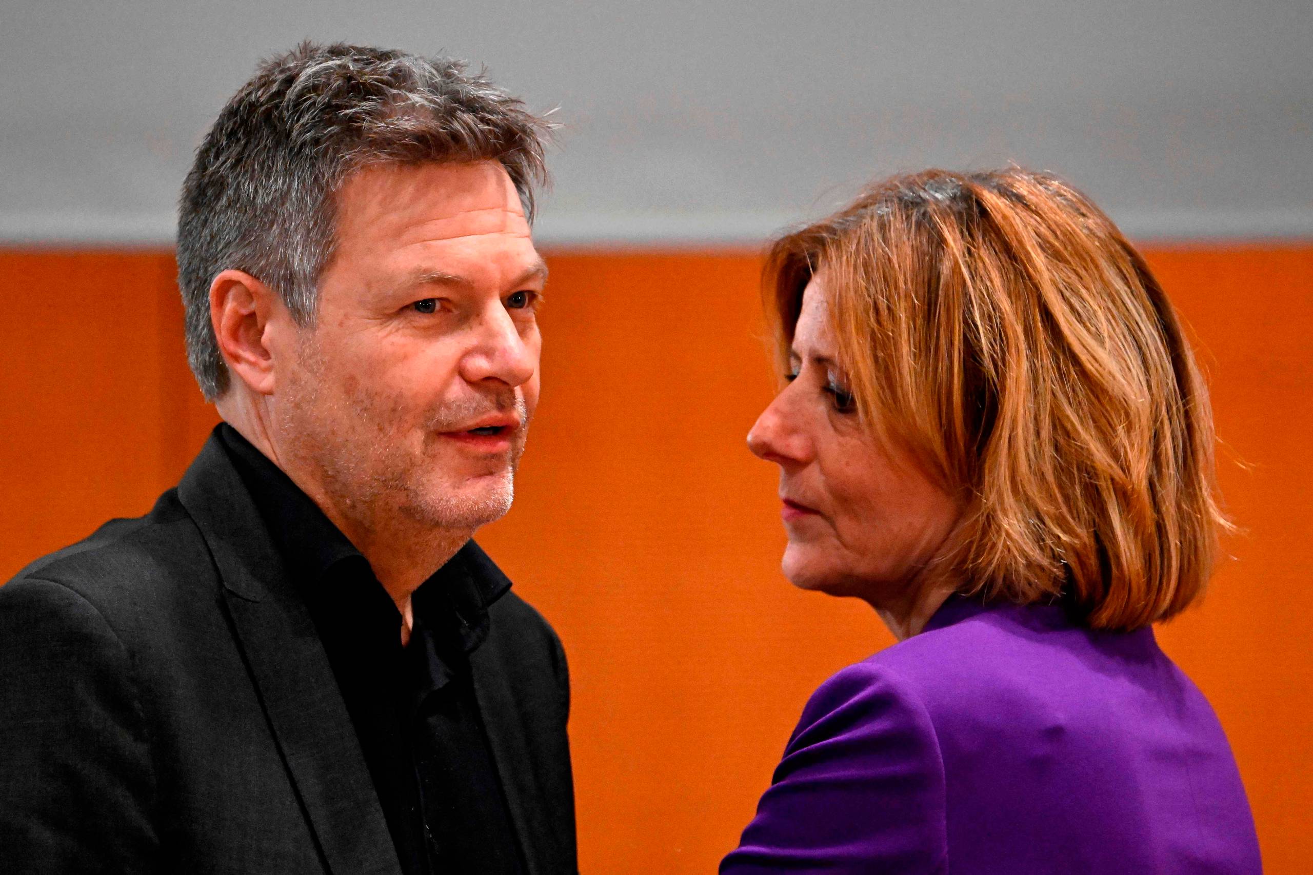 Ifølge den tyske vicekansler, Robert Habeck, er frygten blandt jøder i Tyskland tilbage, men tro må ikke antaste frihed og demokrati, derfor skal dem, der ikke vil demokratiet og vestlig frihed, ikke være at finde i Europa, mener Hans Jensen. Arkivfoto: Tobias Schwarz 