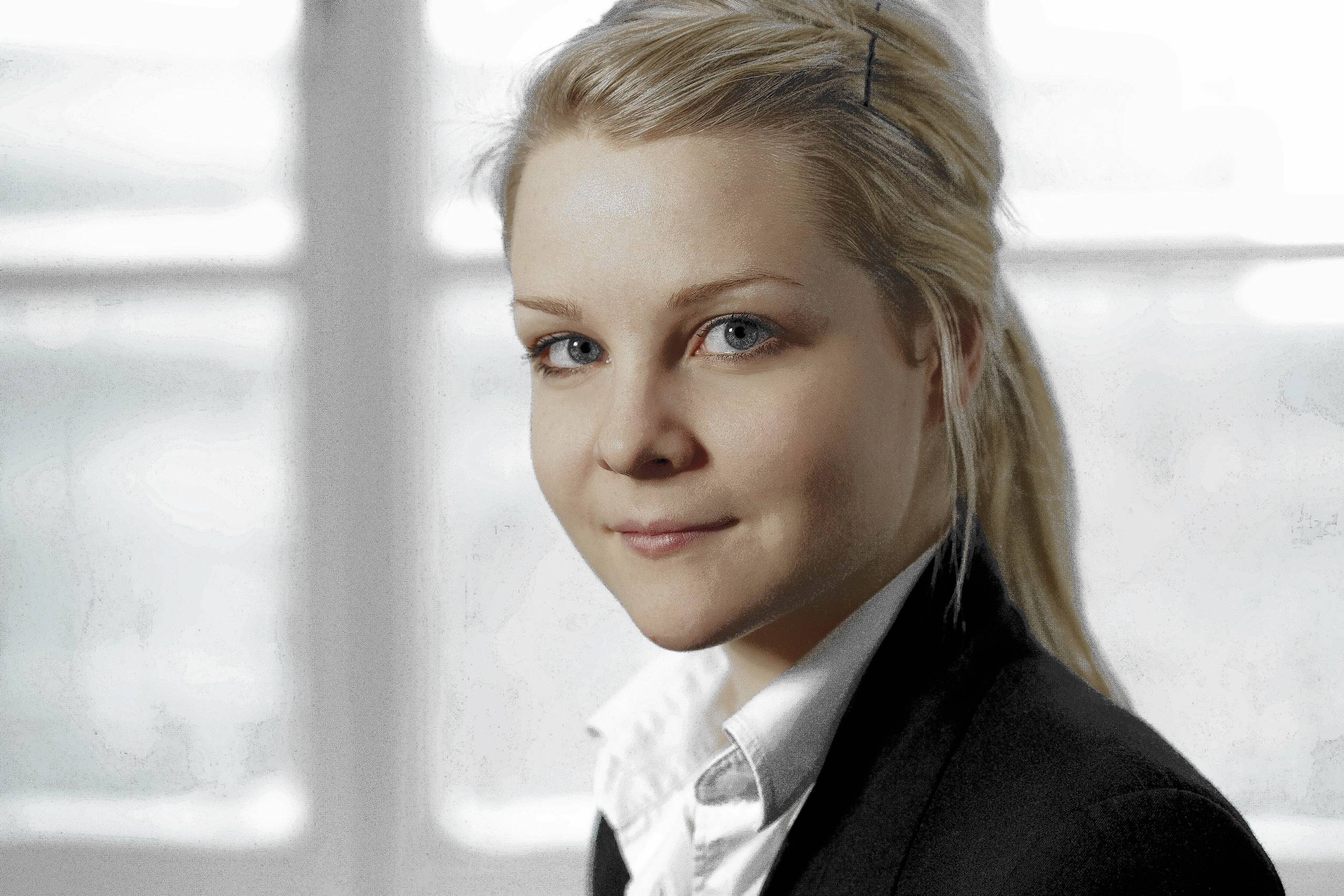 Kunstig intelligens​ vil udfordre softwareingeniøren, arkitekten og juristen. Ikke tømreren, tjeneren eller rengøringsassistenten. Tværtimod kan de ufaglærte og de faglærte lade den kunstige intelligens være deres guide eller copilot og på den måde løse mere komplicerede opgaver, end de ellers ville have kunnet, skriver Mia Amalie Holstein. Arkivfoto