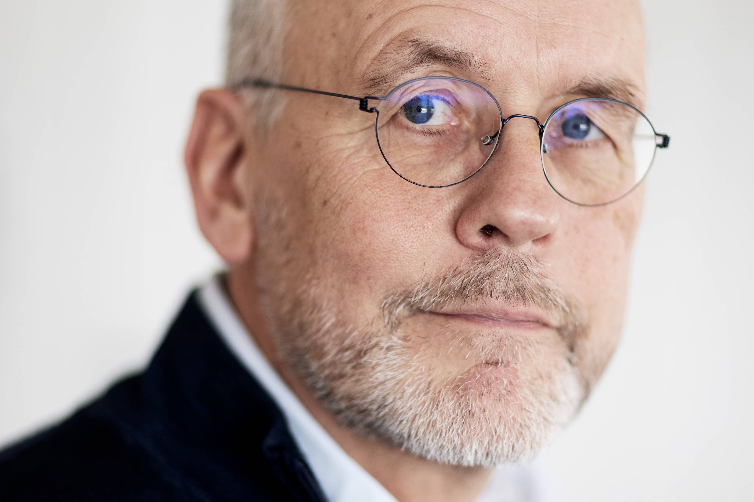 Er det at bruge​ over 300.000 kr. på vandflyvere til møder i København i tråd med præsteløftet? Og er det at være et godt eksempel for menigheden? spørger Karen Viuff om biskop Henrik Wigh-Poulsens brug af penge fra kirkekassen til flytransport. Arkivfoto: Thomas Borberg 