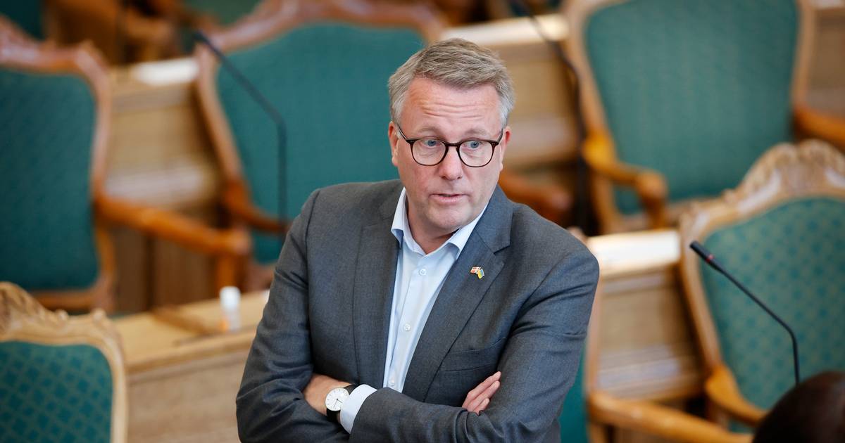 Erhvervsminister Langer Ud Efter Nordic Waste