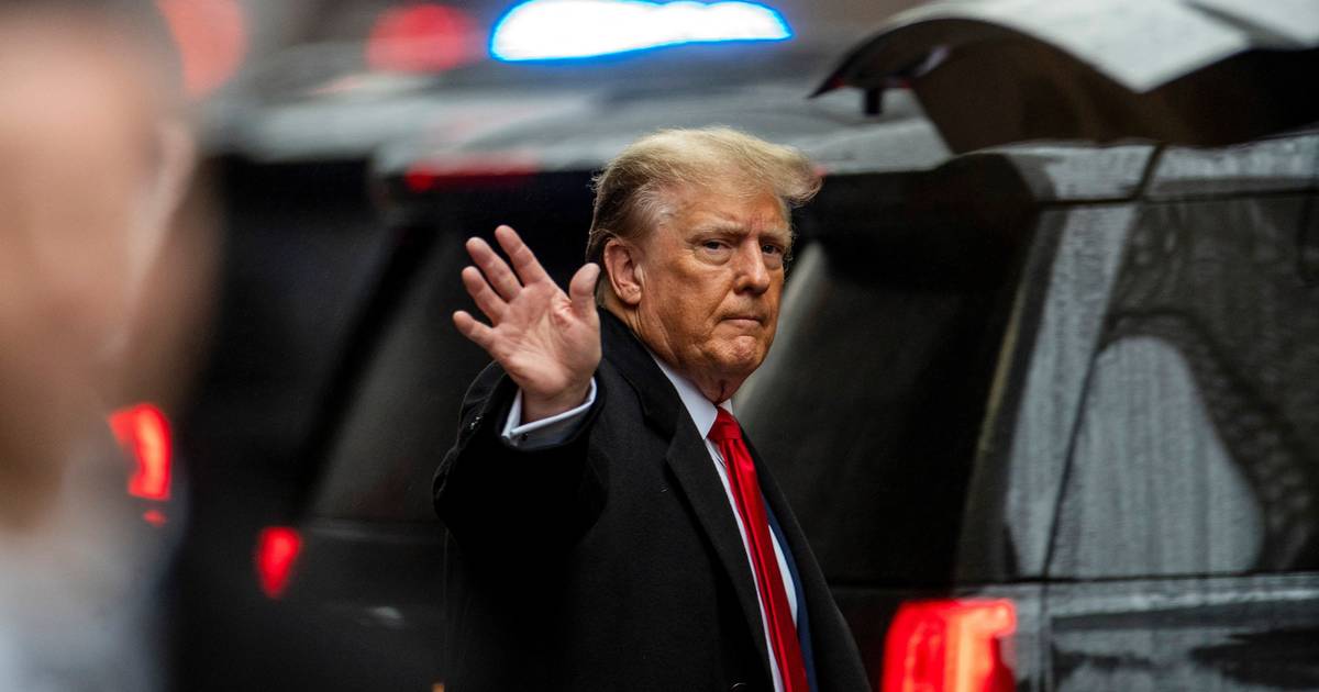 Со следующими размерами. Как определить размер груди1 2. Как узнать какой размер груди. Как измерить какой размер груди. Размерная сетка 110-116.