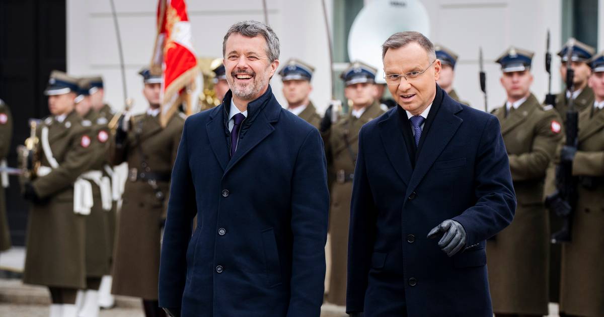 Dansk erhvervsliv jubler over, at kong Frederik bryder en gammel ...