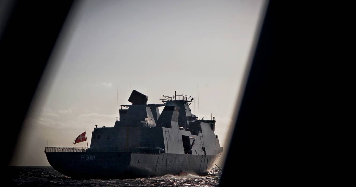 [分享] 丹麥海軍：呼 邊掉螺絲邊攔截 好險