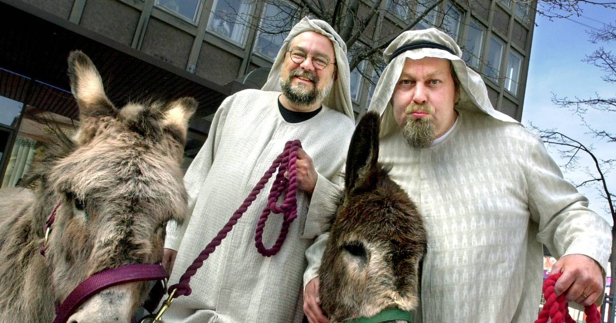 Kan komikere blive dømt for racistisk satire? - Jyllands-Posten