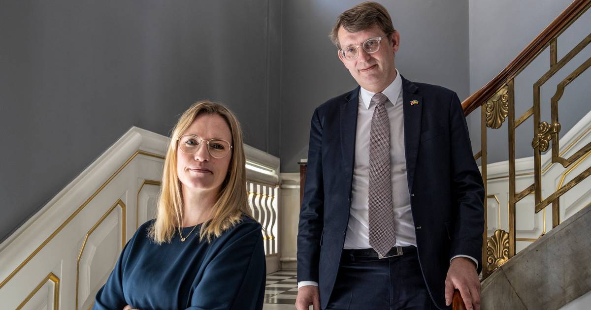 v-toppen-vil-have-flere-reformer-men-vil-ikke-garantere-at-partiet
