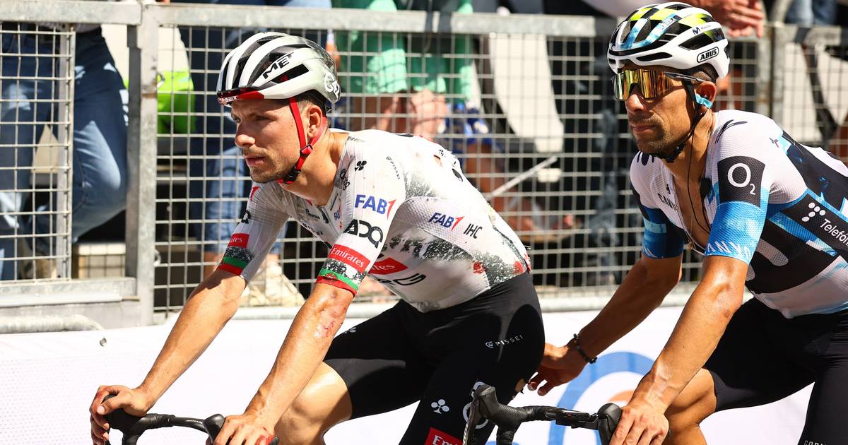 João Almeida kæmper videre i Tour de France trods brækket ribben og skadet hånd – Vil støtte Pogacar!