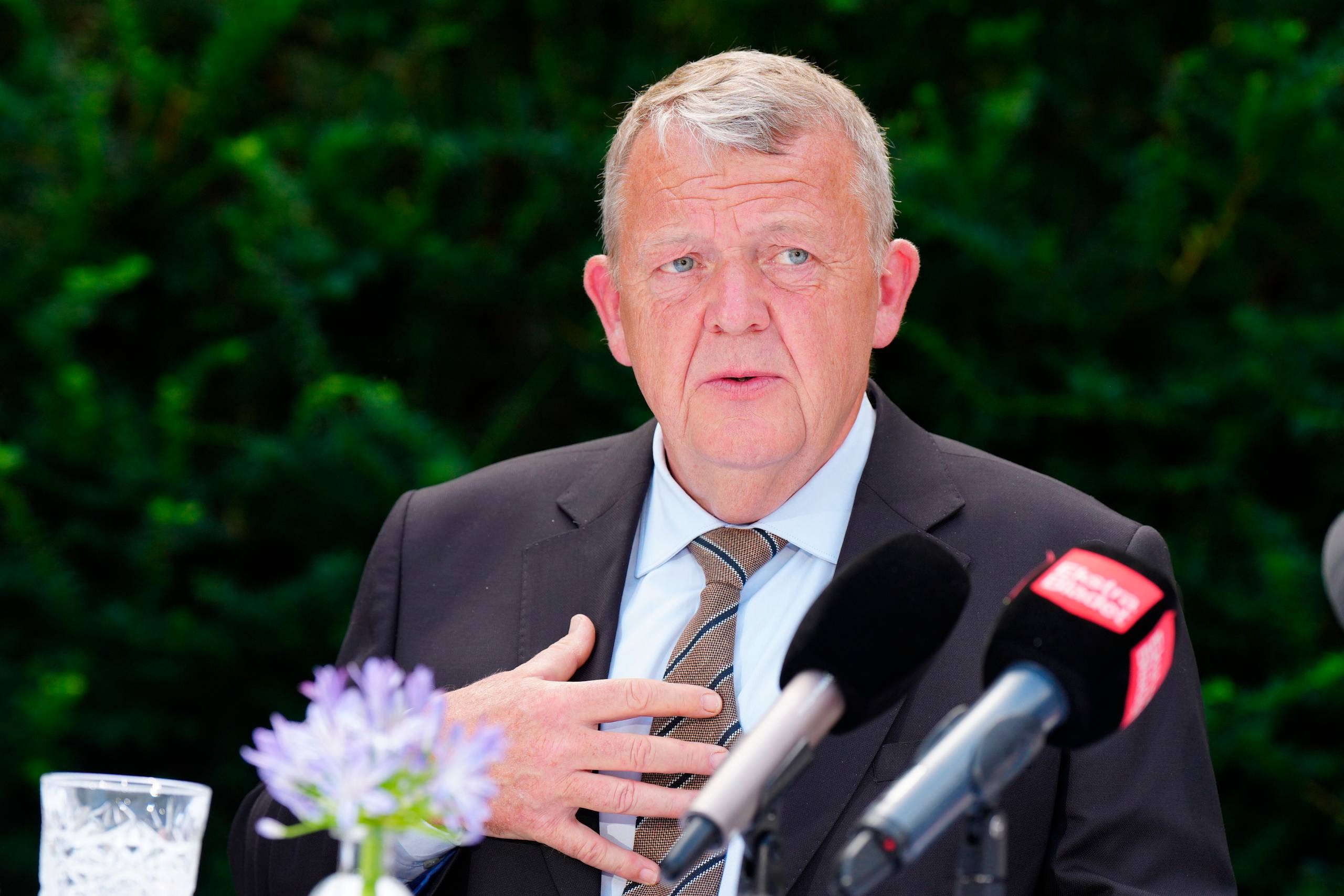 Lars Løkke har en klar opfordring til Trump: »Det bekræfter vores værste anelser om, at det hele er et spil for galleriet fra Putins side«