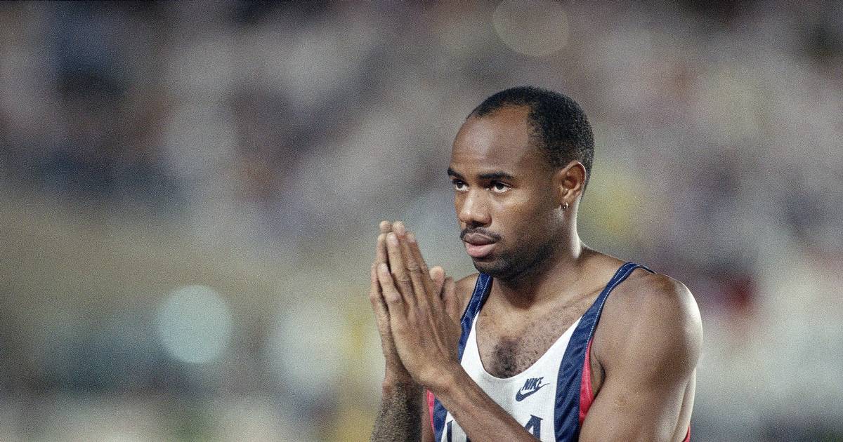 Manden bag legendarisk rekord er udelukket fra al atletik - Jyllands-Posten