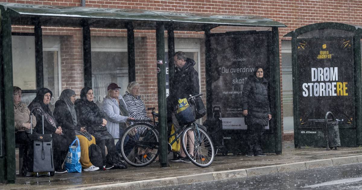 En våd uge skydes i gang: Kan byde på en hel måneds regn - Jyllands-Posten