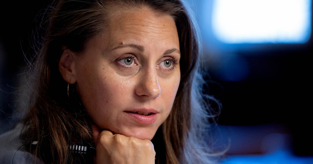 Sisse Marie Welling beklager dårlig ældrepleje: Det er ikke værdigt ...