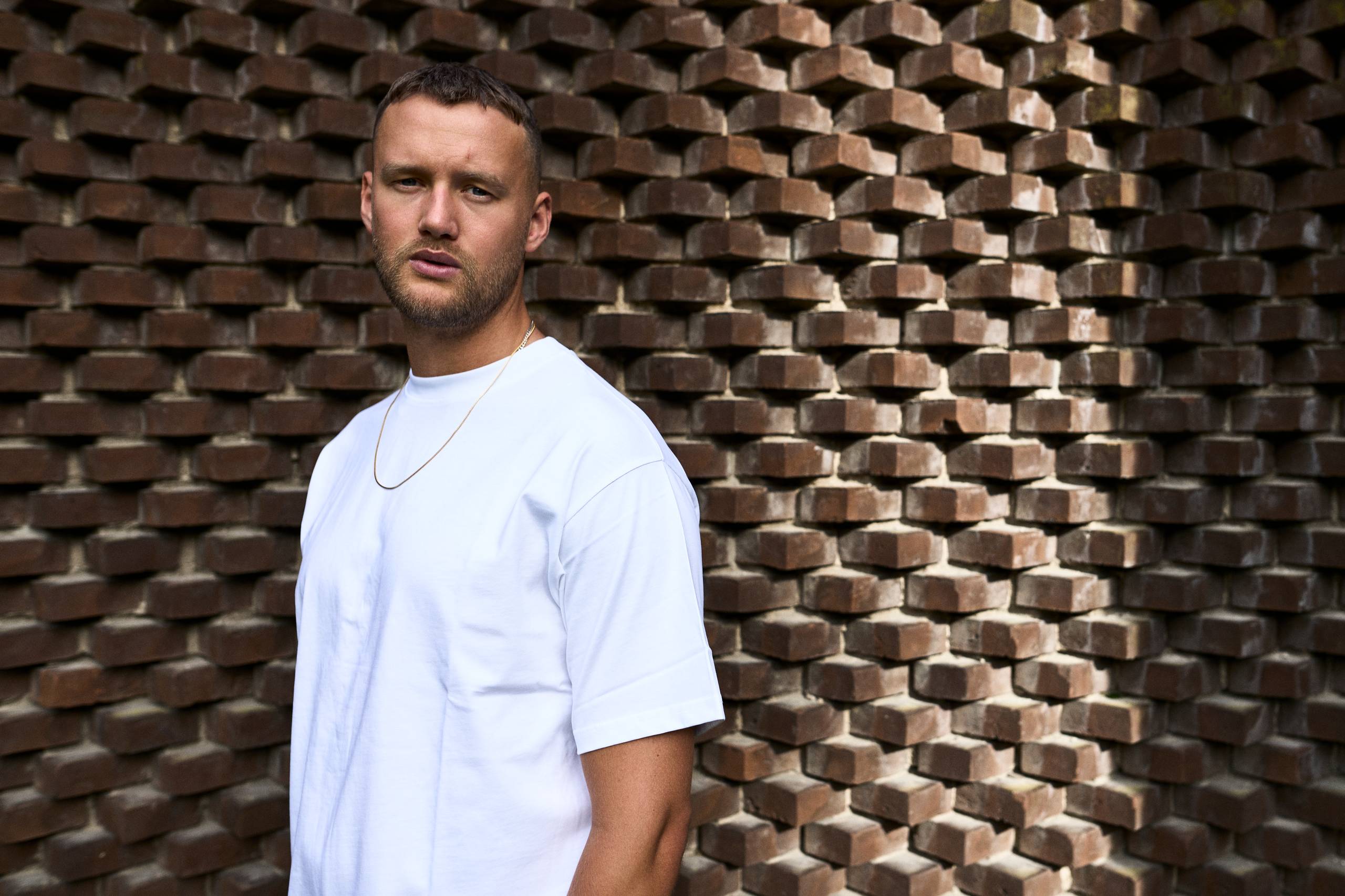 Rystende indblik i et hjørne af Danmark, hvor rodløse mænd ødelægger sig selv og hinanden