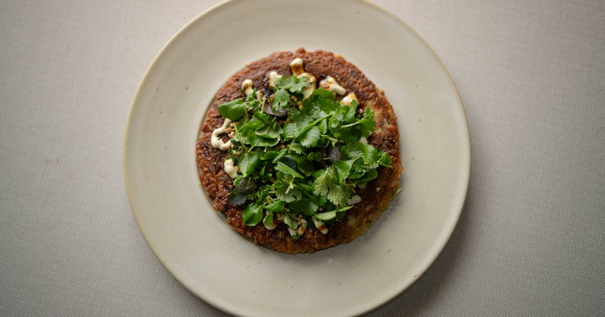 Prøv selv opskriften:  Den 25-årige michelinkok har lavet sin egen pandekage-fortolkning