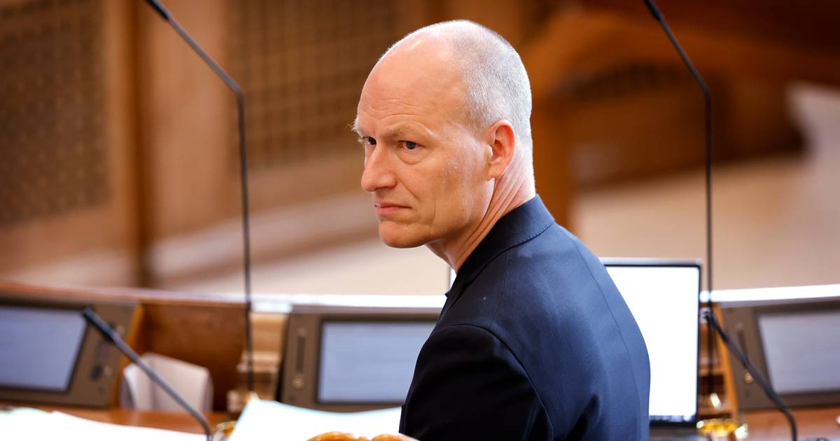 Det offentlige er en sutteklud for både politikere og vælgere